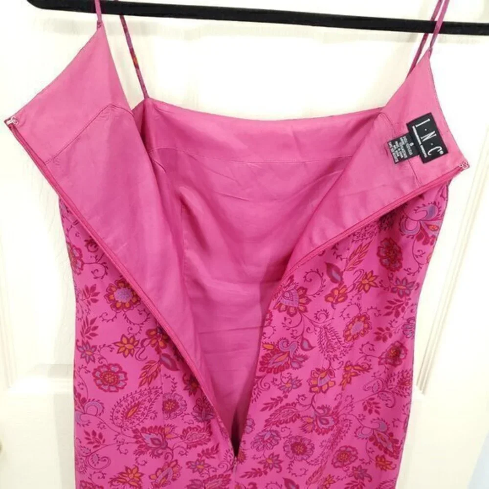 VTG 90s/early 2000s INC Silk Straight Neck Mini Sheath Dress 6 Pink Paisley